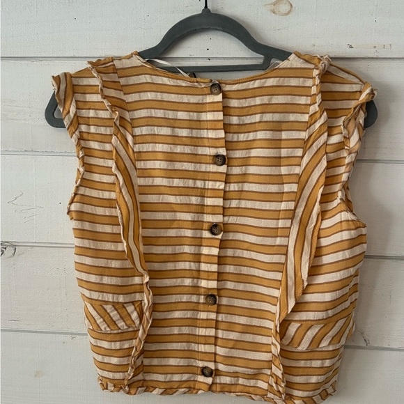 Zara TRF Collection Striped Yellow and White Sleeveless Top . Zara juniors - Picture 3 of 11